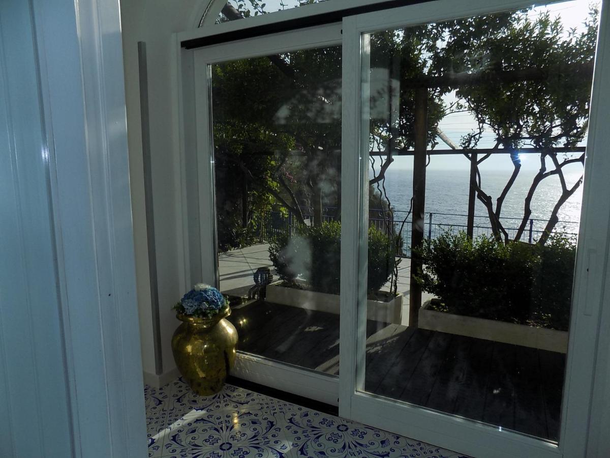 Maison De Charme Villa Mavi Praiano Exteriör bild