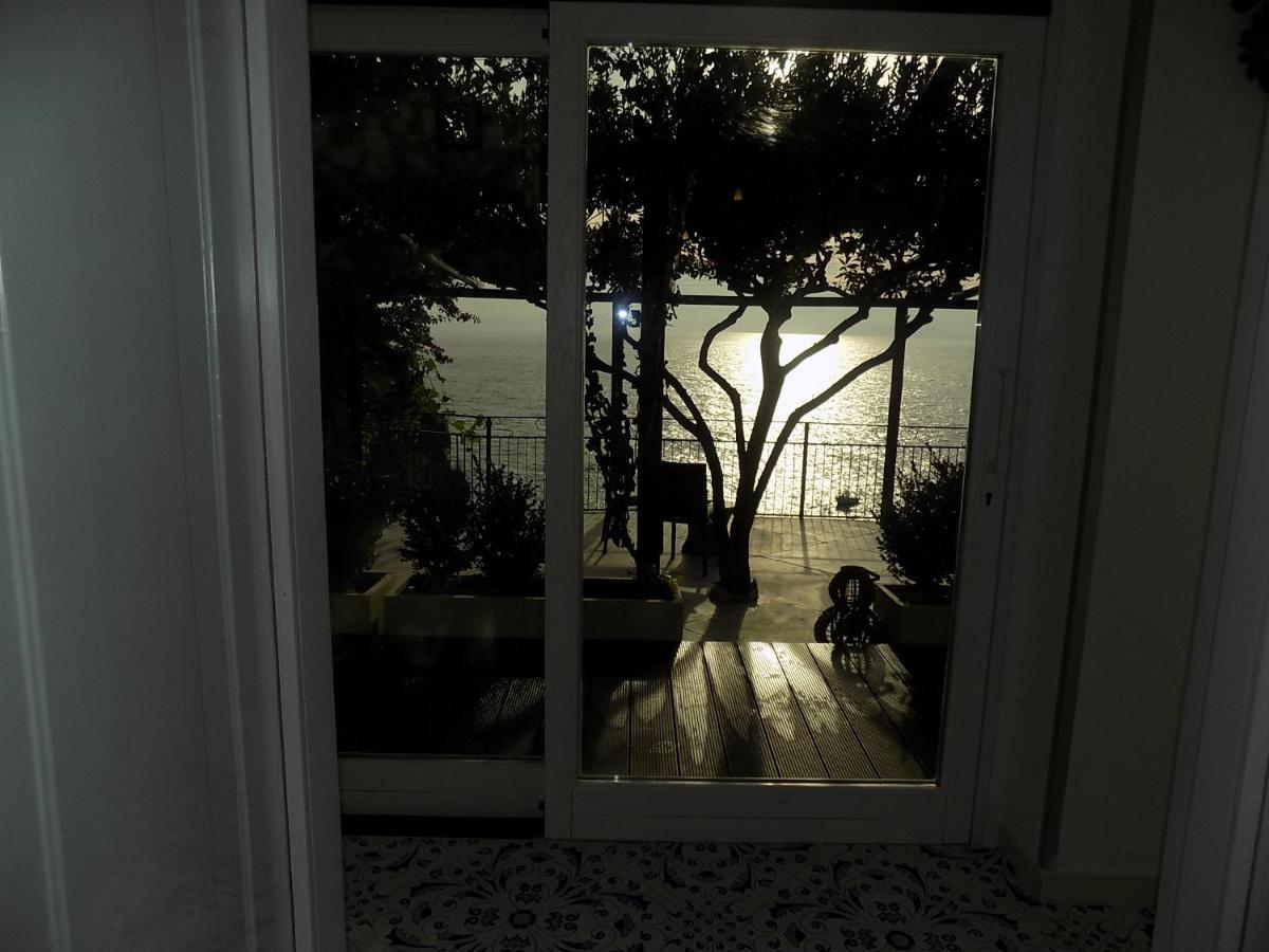 Maison De Charme Villa Mavi Praiano Exteriör bild